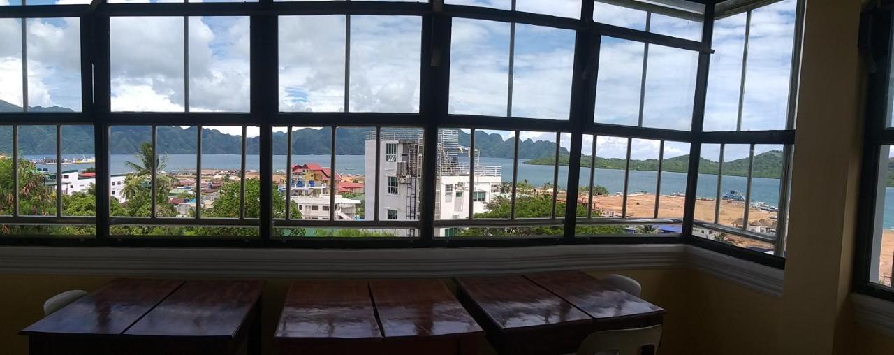 Divine Castle Travelers Inn Coron Luaran gambar
