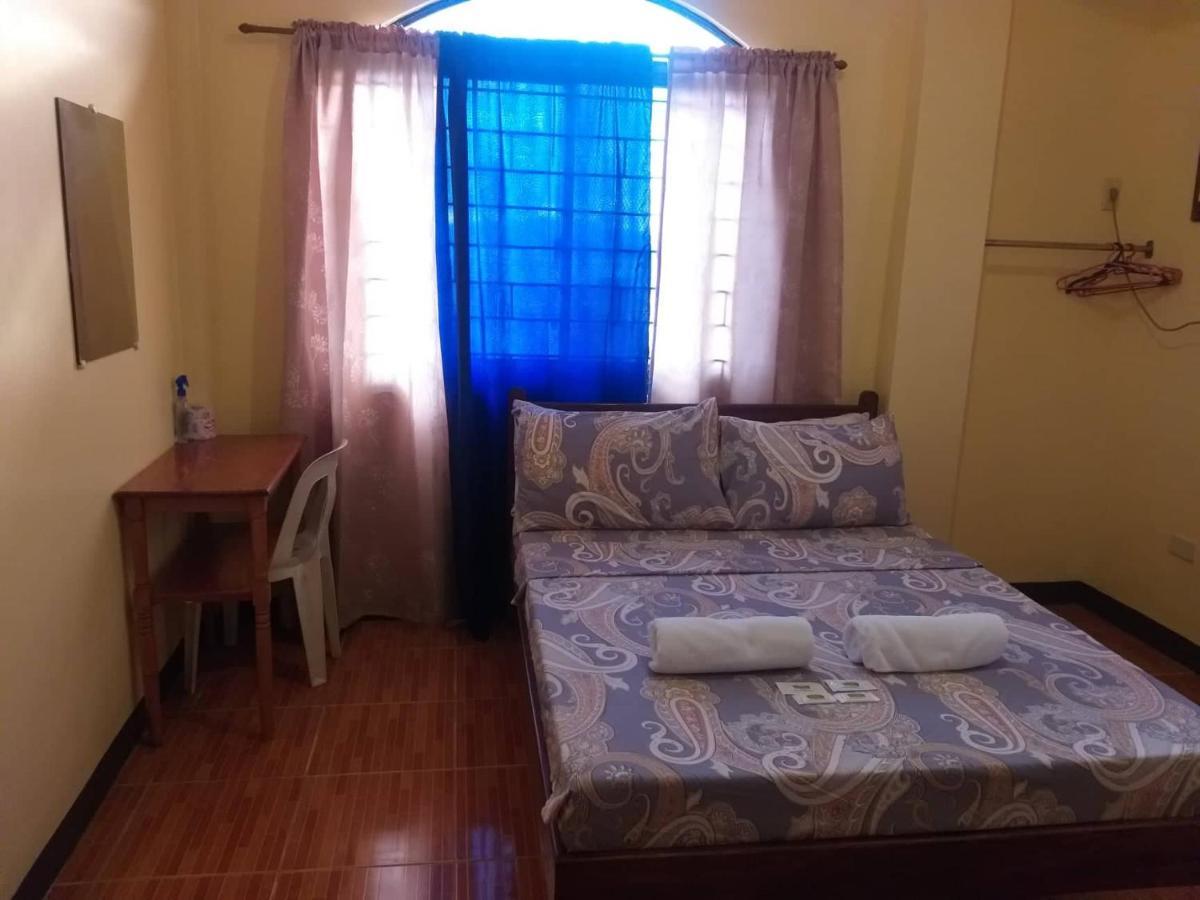 Divine Castle Travelers Inn Coron Luaran gambar